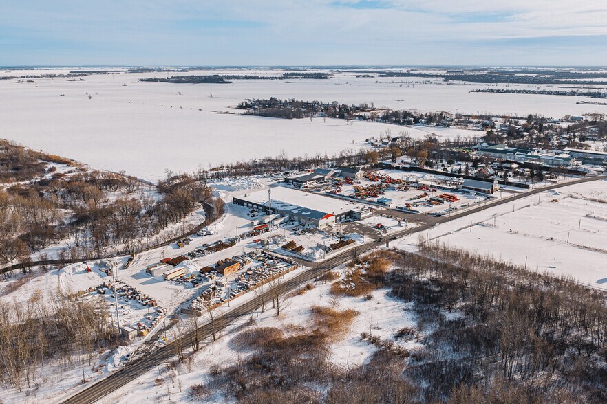 1005 1009, Saint-Philippe, QC à vendre - Photo de l’immeuble – Image 2 sur 7