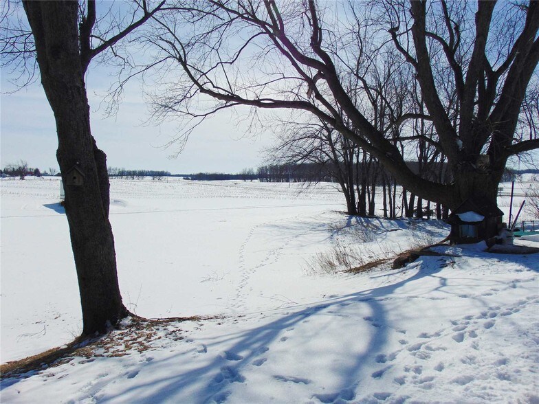 537042 Main St, Melancthon, ON à vendre - Photo de l’immeuble – Image 2 sur 6