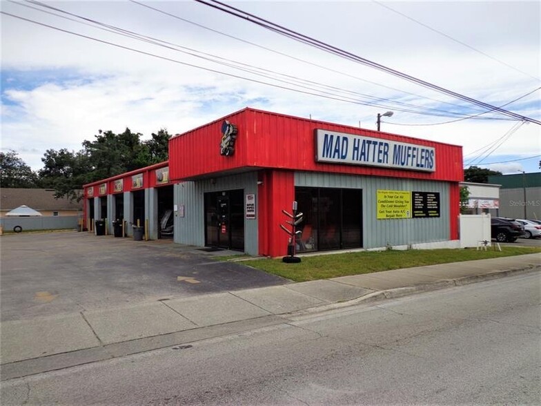715 W Waters Ave, Tampa, FL à vendre - Photo principale – Image 1 sur 20
