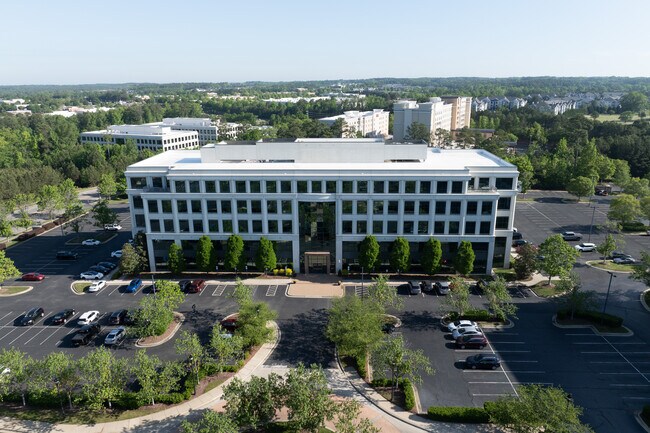 Plus de détails pour 8041 Arco Corporate Dr, Raleigh, NC - Bureau à louer