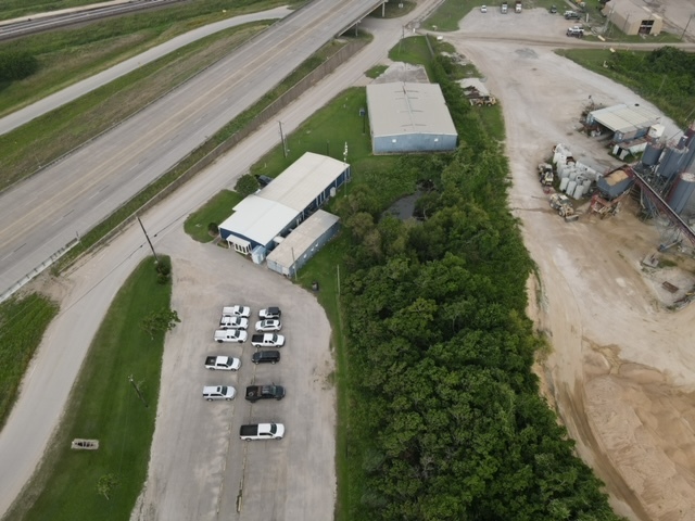 6918 E Highway 332, Freeport, TX à louer - Photo principale – Image 2 sur 8
