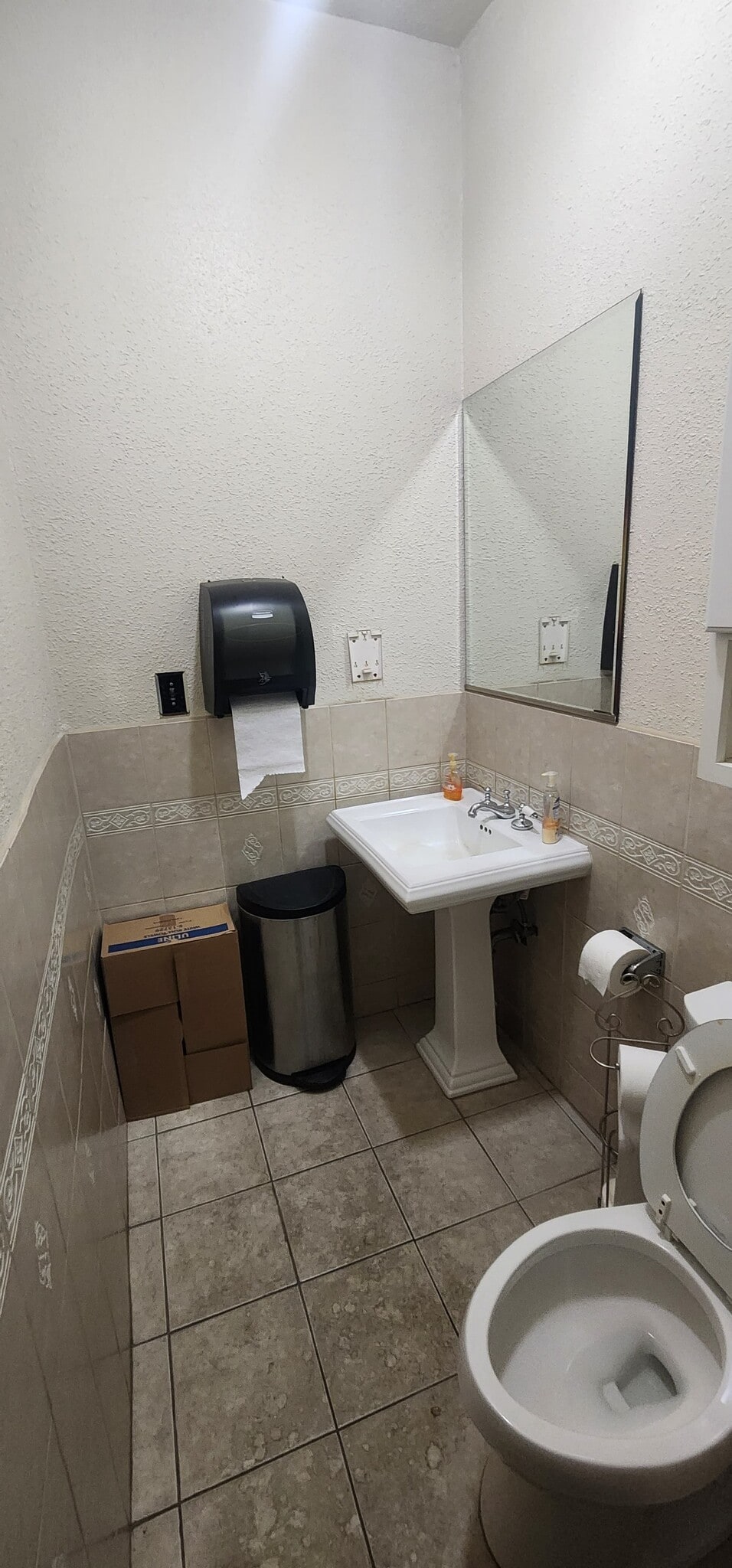 205 Couch St, Vallejo, CA à louer Photo intérieure– Image 1 sur 23