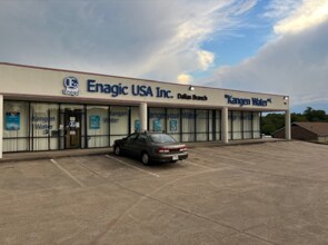 545 Rowlett Rd, Garland, TX à vendre - Photo de l’immeuble – Image 2 sur 6