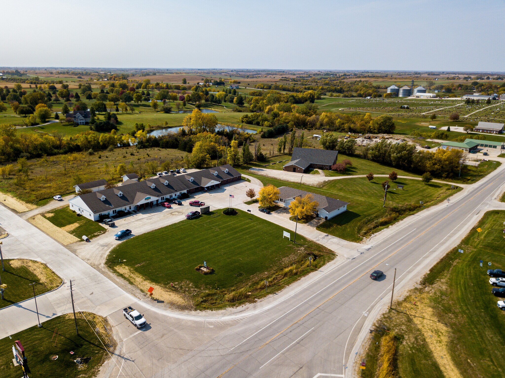 1201 E South St, Mount Ayr, IA à vendre Photo principale– Image 1 sur 15