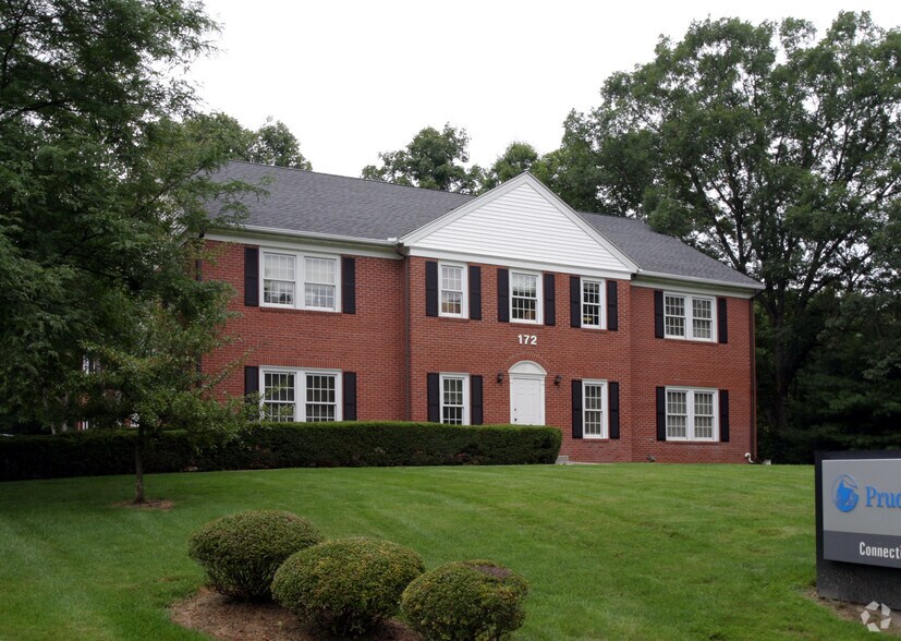 172 W Main St, Avon, CT à louer - Photo de l’immeuble – Image 2 sur 3