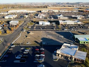 4016 Montana Sapphire Dr, Billings, MT à louer Aérien– Image 2 sur 9