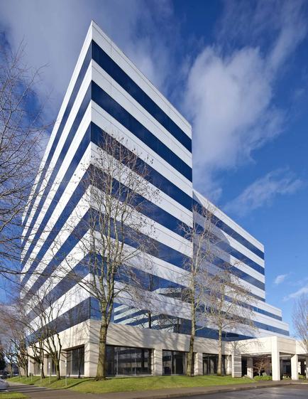 6811 S 204th St, Kent, WA à louer - Photo de l’immeuble – Image 2 sur 27