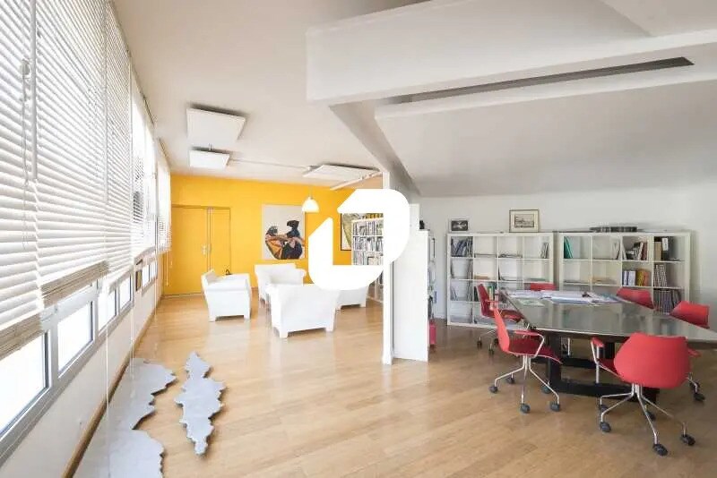 Bureau dans Ivry-sur-Seine à vendre - Photo de l’immeuble – Image 3 sur 15