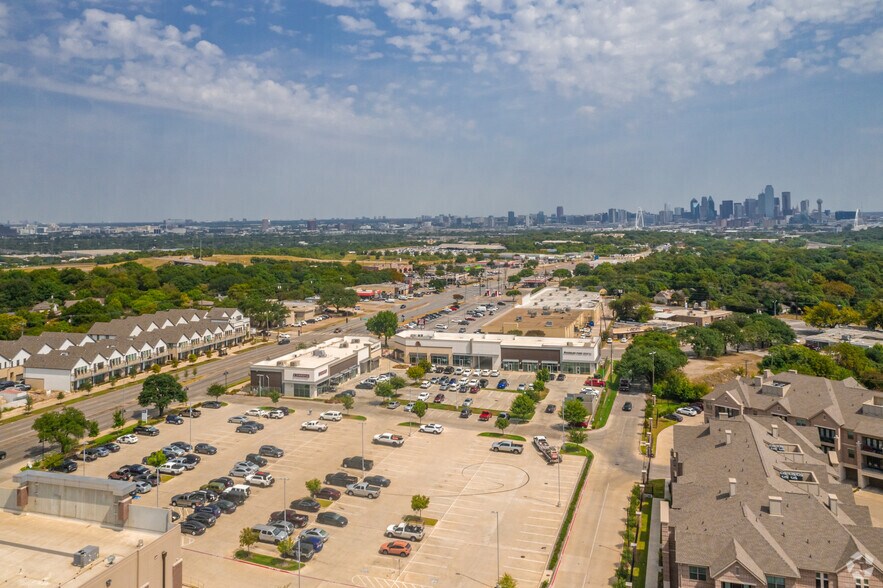 Colorado Blvd, Dallas, TX à louer - Aérien – Image 3 sur 5