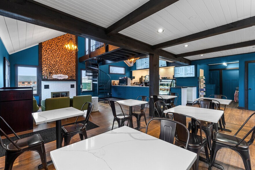 24217 State Hwy 35, Siren, WI à vendre - Photo de l’immeuble – Image 2 sur 44