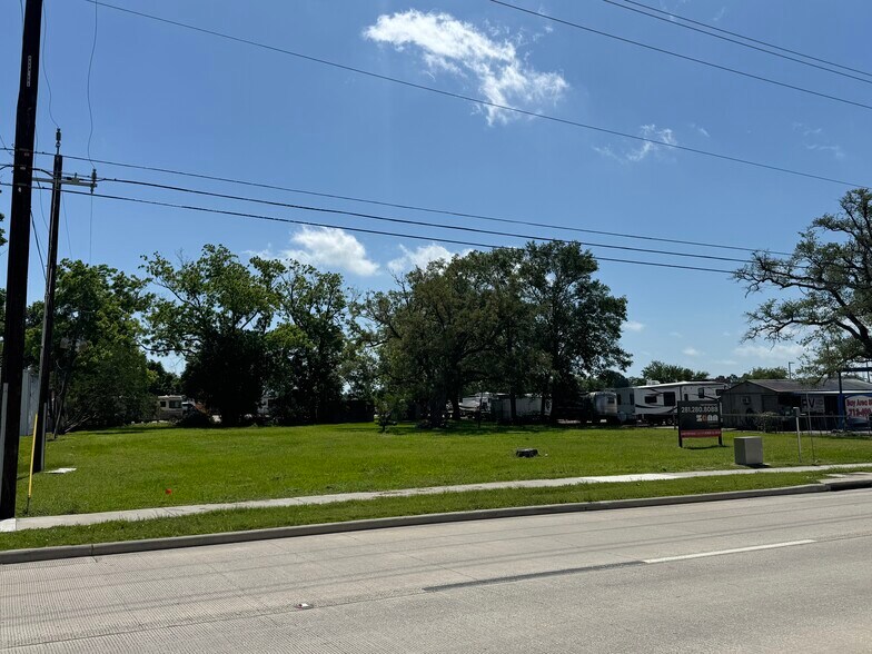 2818 Bayport Blvd, Seabrook, TX à vendre - Photo de l’immeuble – Image 3 sur 23