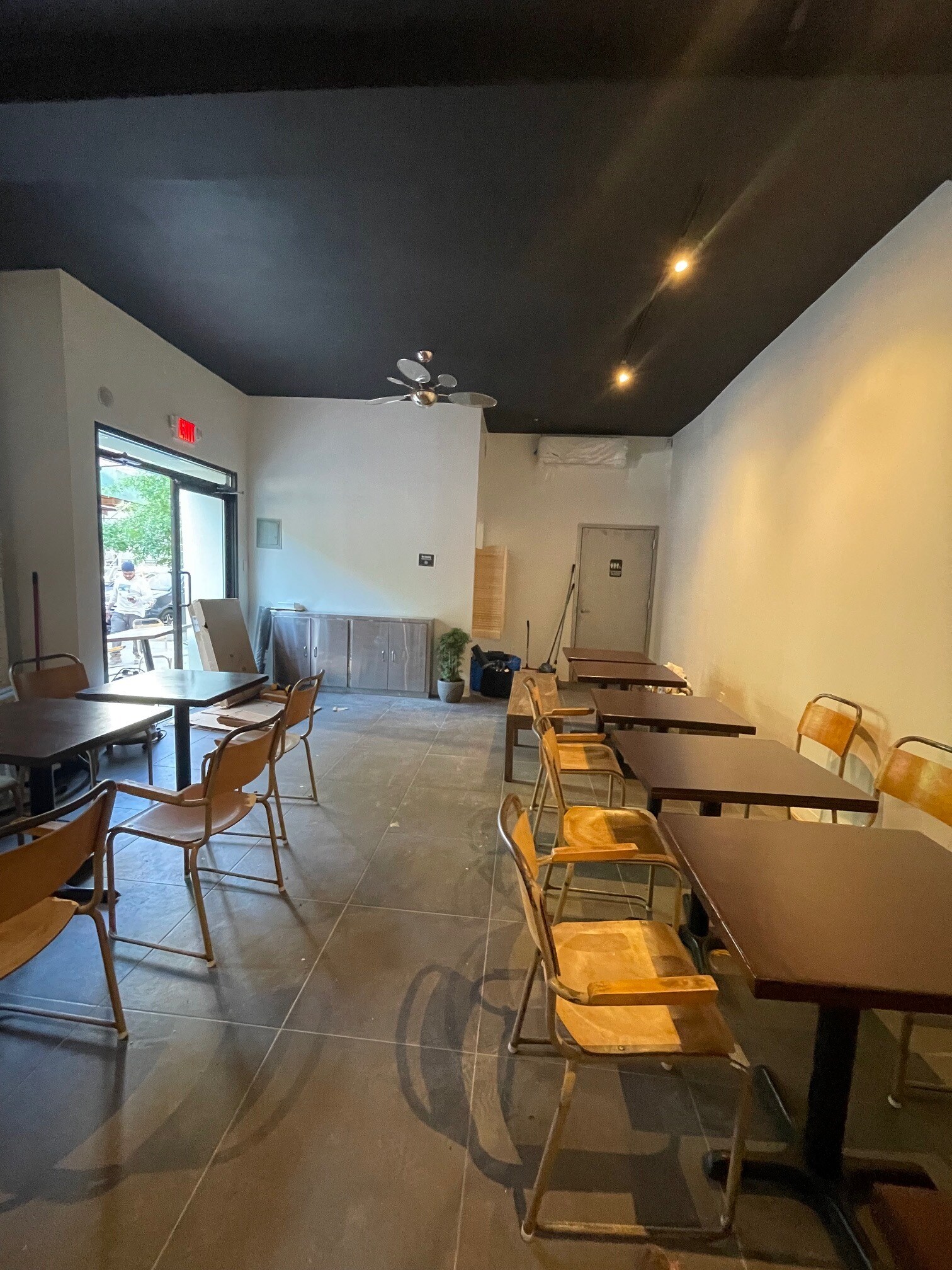 172 S 2nd St, Brooklyn, NY à louer Photo principale– Image 1 sur 3