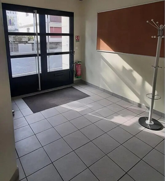 26 Rue De Belgique, Angers à louer - Photo de l’immeuble – Image 2 sur 6