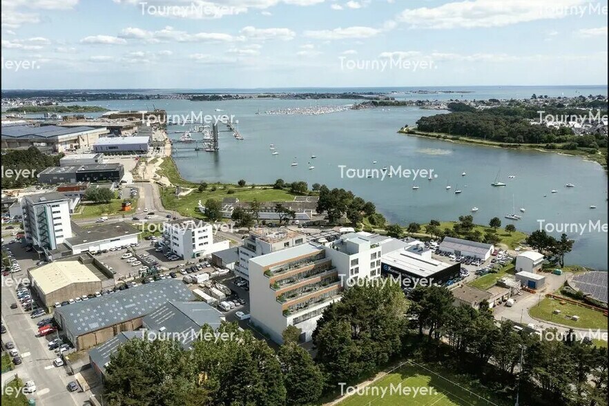 Bureau dans Lorient à louer - Photo de l’immeuble – Image 3 sur 4