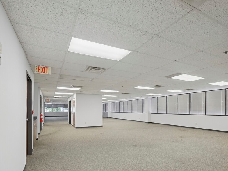 3737 NW 34th St, Oklahoma City, OK à vendre - Photo intérieure – Image 2 sur 5