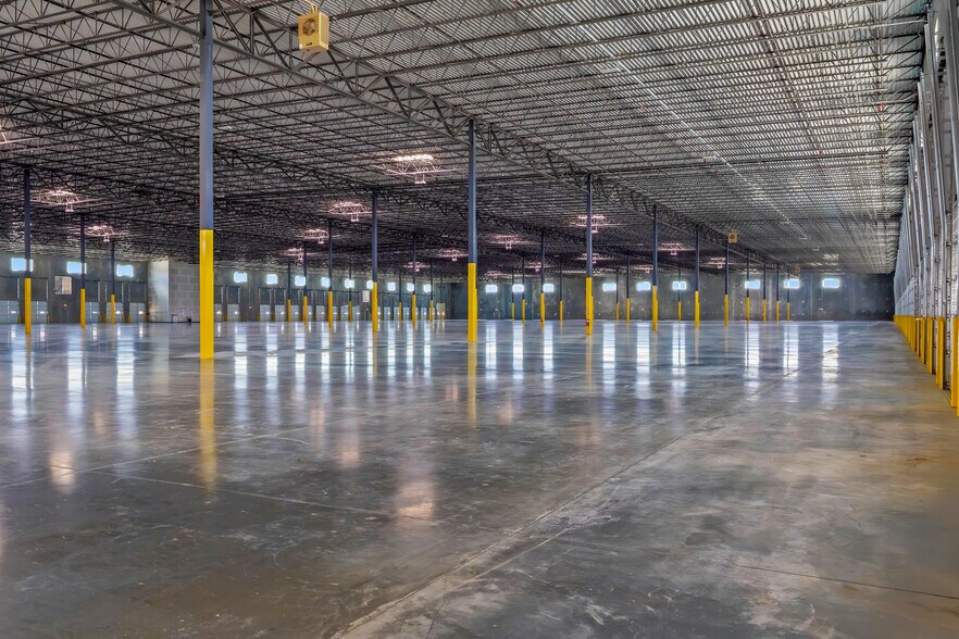 102 Man United St, Laredo, TX à vendre - Photo de l’immeuble – Image 3 sur 5
