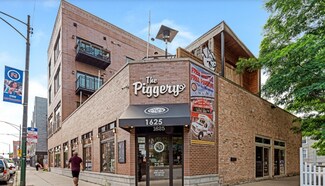 Plus de détails pour 1625 W Irving Park Rd, Chicago, IL - Logement à vendre