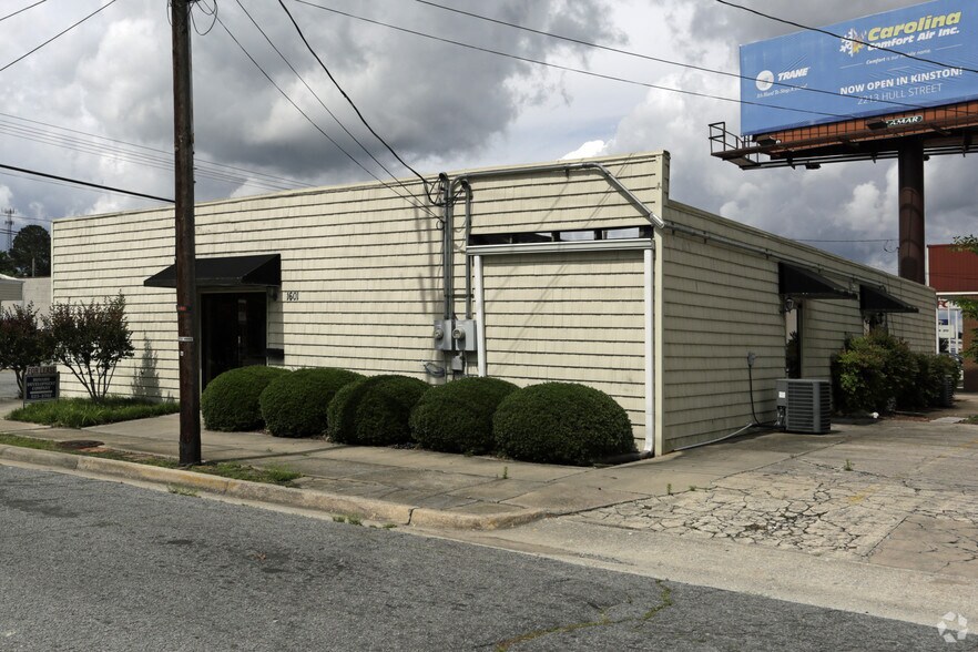 1601 W Vernon Ave, Kinston, NC à louer - Photo de l’immeuble – Image 2 sur 9