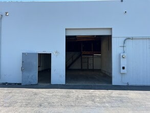 549 Mercury Ln, Brea, CA à louer Photo intérieure– Image 1 sur 10