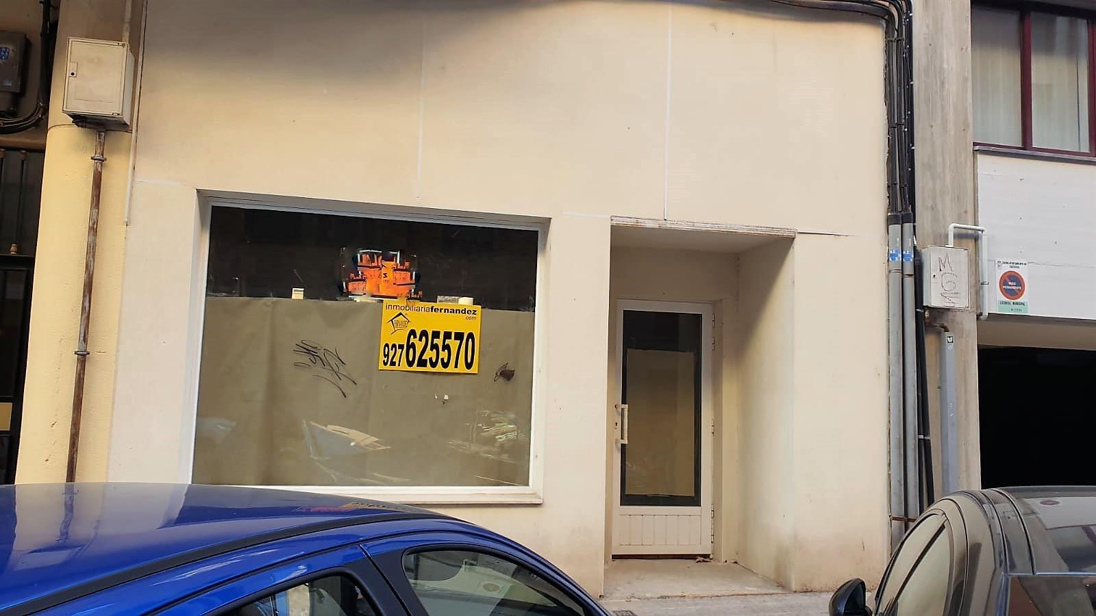 Local commercial dans Cáceres, Cáceres à louer Photo de l’immeuble– Image 1 sur 3