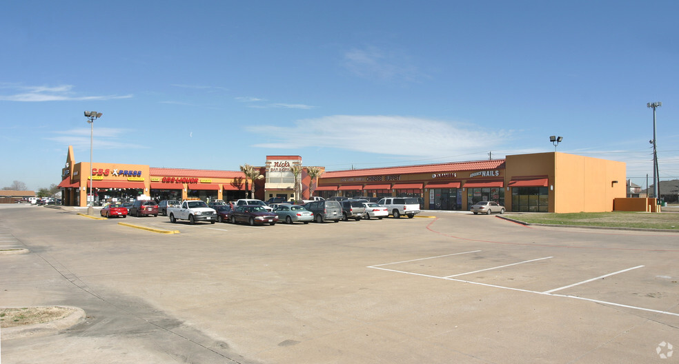 5110 Paige Rd, The Colony, TX à louer - Photo principale – Image 1 sur 20