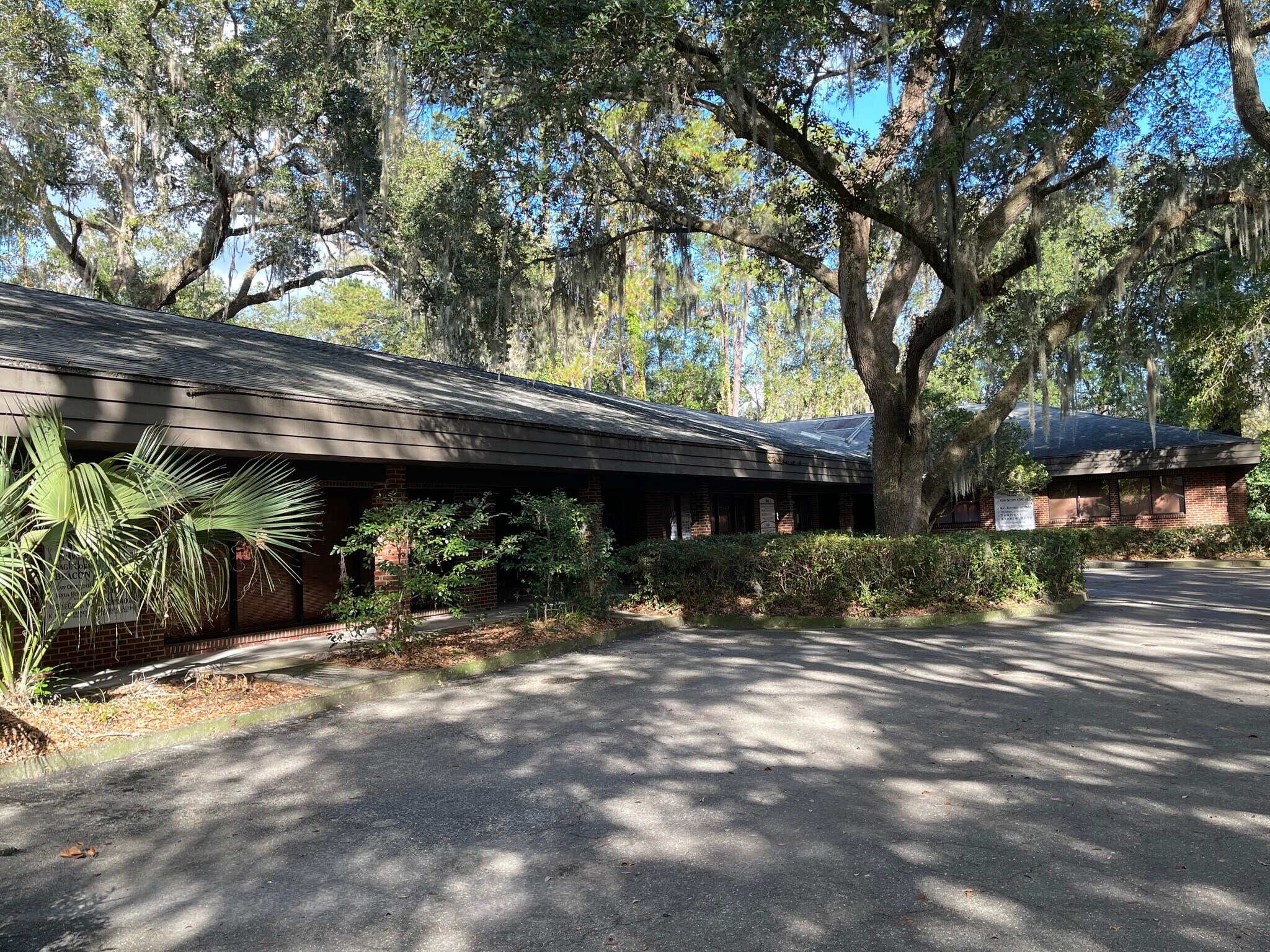 2233 NW 41st St, Gainesville, FL à louer Photo de l’immeuble– Image 1 sur 14