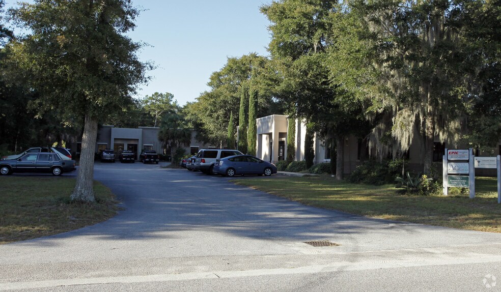 447 Jessen Ln, Charleston, SC à louer - Photo de l’immeuble – Image 2 sur 10