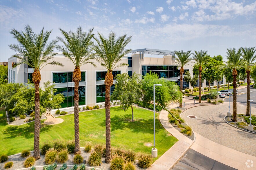 1255 S Spectrum Blvd, Chandler, AZ à vendre - Photo principale – Image 1 sur 8