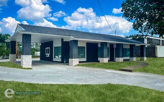 Plus de détails pour 409 S Ankeny Blvd, Ankeny, IA - Bureau/Local commercial à louer