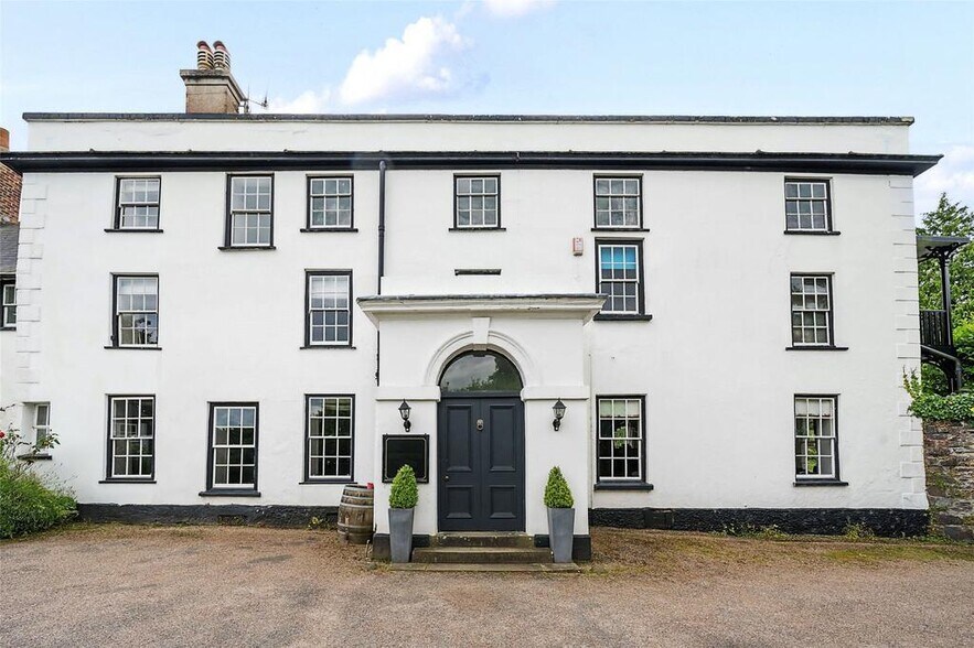 Landkey Rd, Barnstaple à vendre - Photo de l’immeuble – Image 3 sur 44
