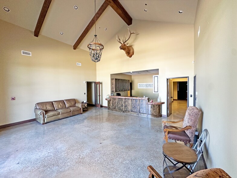 700 Katy Rd, Keller, TX à vendre - Photo de l’immeuble – Image 2 sur 5