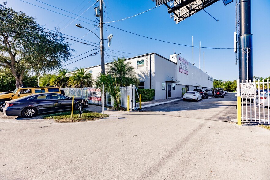 2801 Greene St, Hollywood, FL à louer - Photo de l’immeuble – Image 2 sur 8