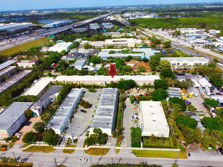 2880 SW 23rd Ter, Fort Lauderdale, FL à vendre - Photo de l’immeuble – Image 3 sur 3
