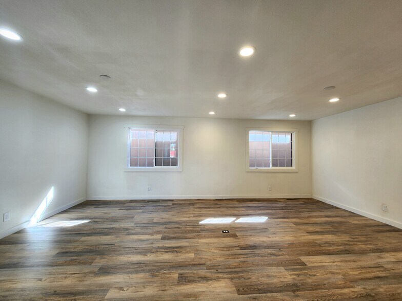 1445 S Poplar St, Casper, WY à louer - Photo intérieure – Image 3 sur 20