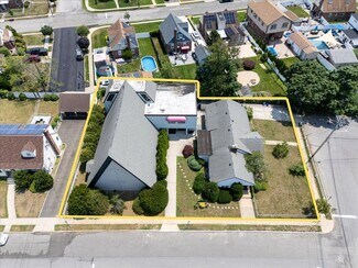 Plus de détails pour 215 N Hillside Ave, Valley Stream, NY - Spécialisé à vendre