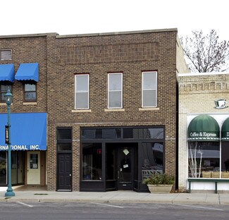 Plus de détails pour 112 W Main St, Belle Plaine, MN - Local commercial à vendre