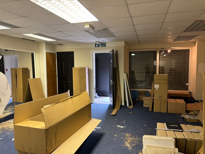 18 Main St, Kinglassie à louer - Photo de l’immeuble – Image 2 sur 3