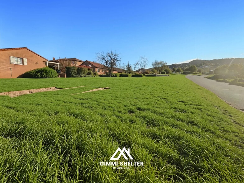 Terrain dans Saint-Georges-sur-Allier à vendre - Photo de l’immeuble – Image 2 sur 2