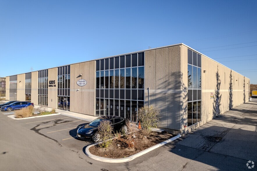 6305 Danville Rd, Mississauga, ON à vendre - Photo de l’immeuble – Image 1 sur 20