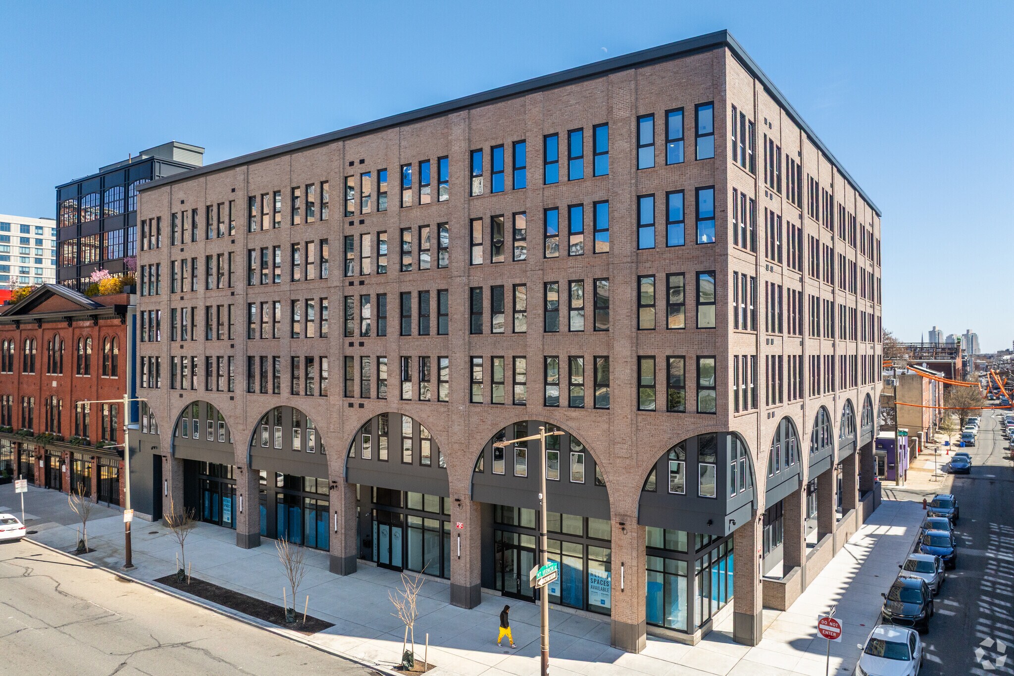 619 N Broad St, Philadelphia, PA à louer Photo principale– Image 1 sur 9