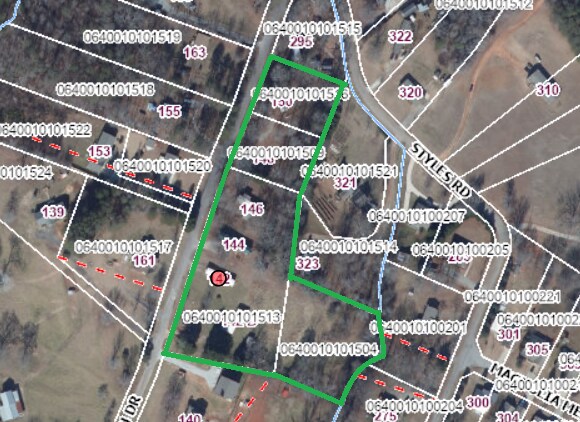 142 Edith Dr, Taylors, SC à vendre - Photo principale – Image 1 sur 11