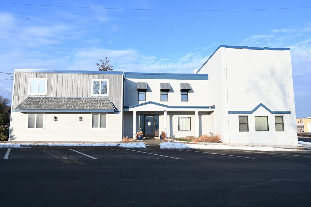 206 Scott St S, Shakopee, MN à vendre Photo principale– Image 1 sur 13