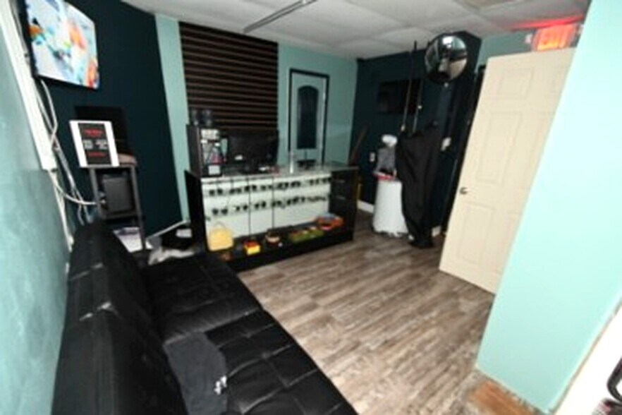2711 N Pine Hills Rd, Orlando, FL à vendre - Photo de l’immeuble – Image 3 sur 16