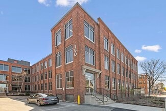 Plus de détails pour 150-154 California St, Newton, MA - Bureau à louer