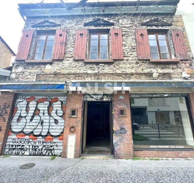 Local commercial dans Lyon à louer - Photo de l’immeuble – Image 1 sur 4