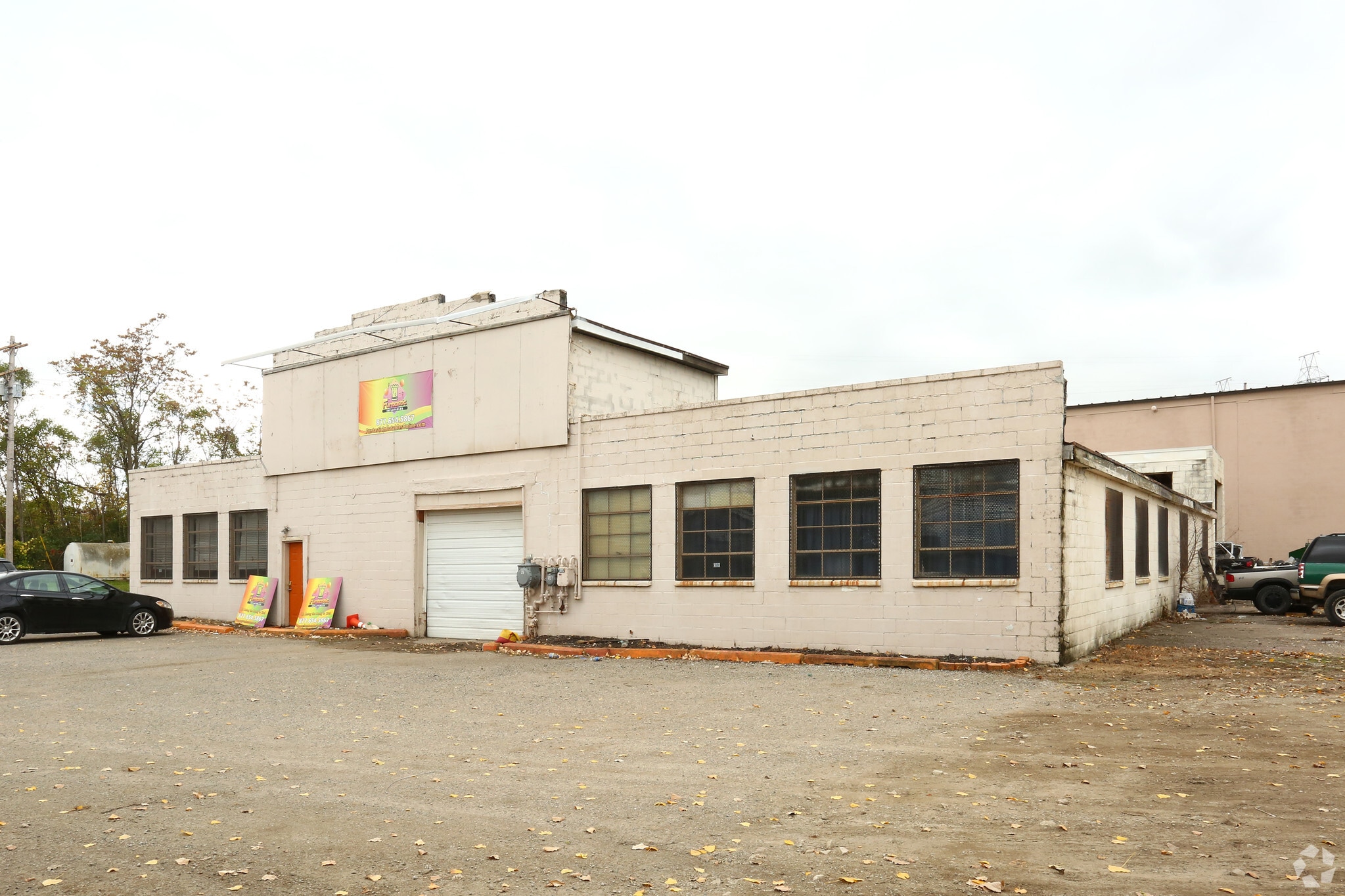 G4070 S Dort Hwy, Burton, MI à louer Photo principale– Image 1 sur 4