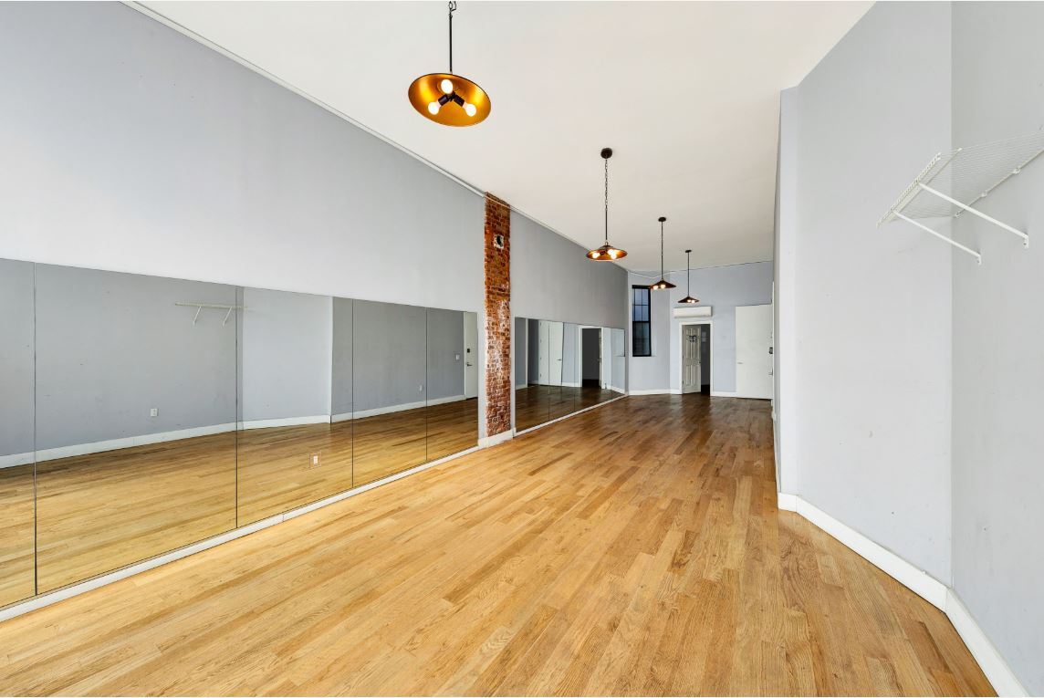 35 Rogers Ave, Brooklyn, NY à louer Photo intérieure– Image 1 sur 6