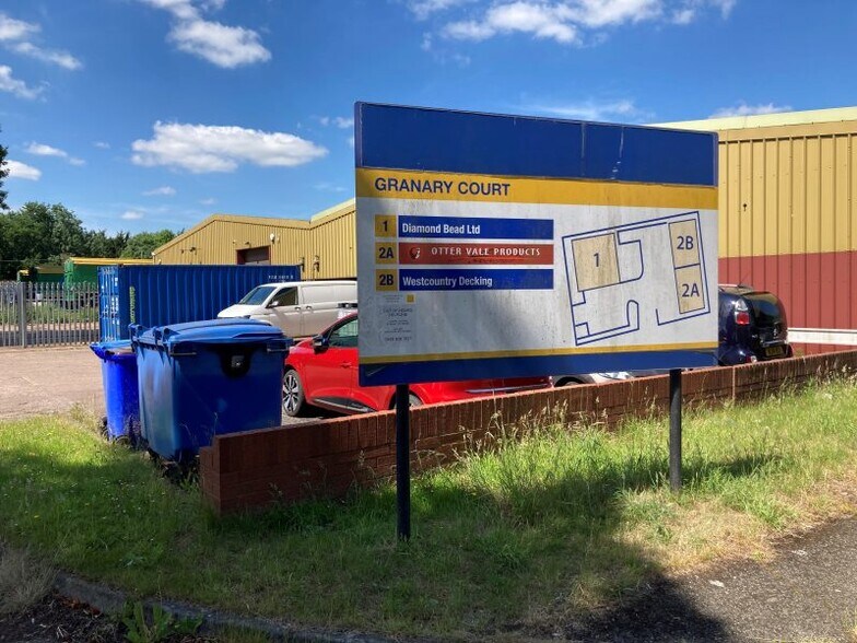 2A-2B Station Yard, Cullompton à louer - Photo de l’immeuble – Image 3 sur 5