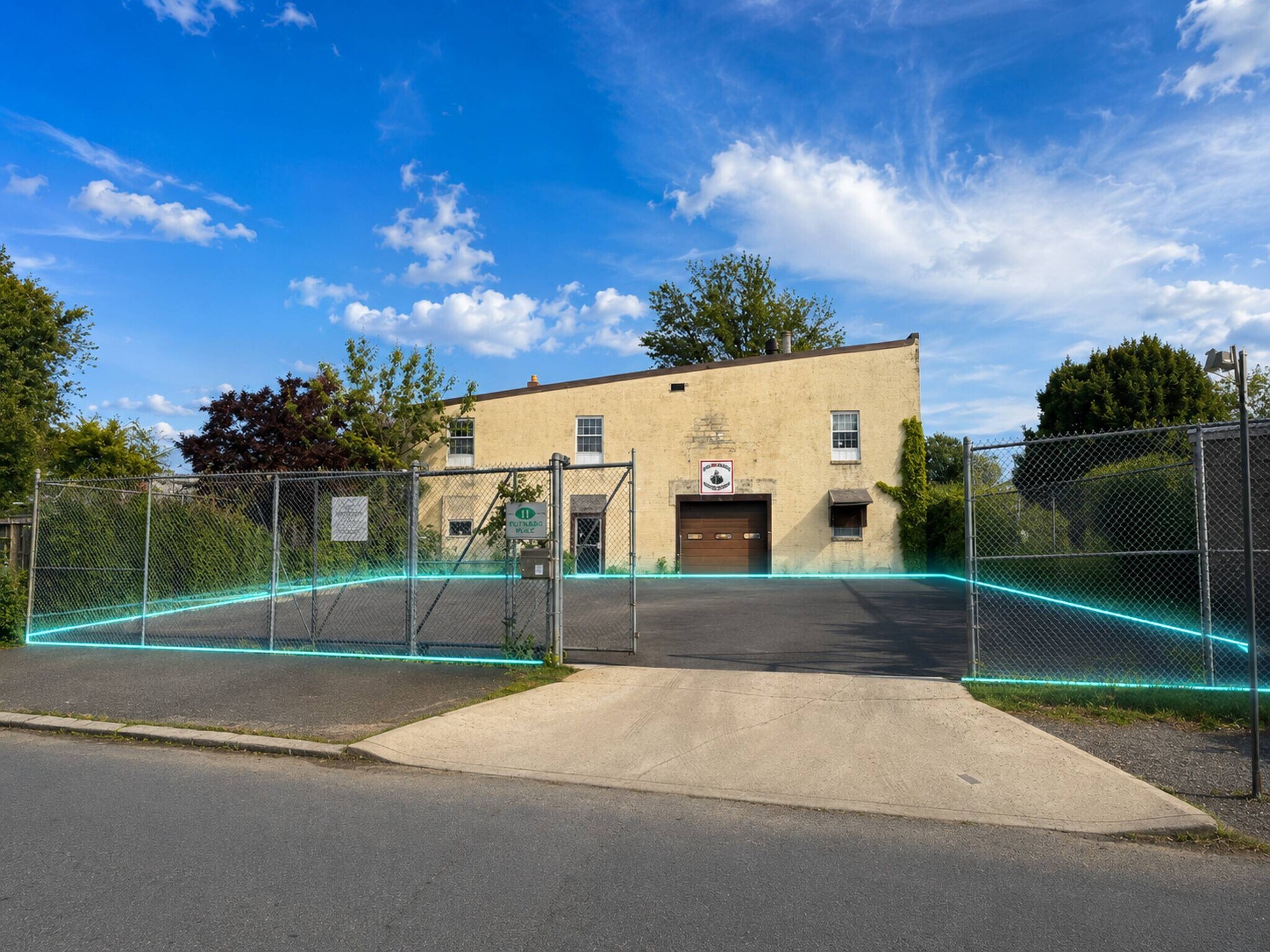 12 Pierce Ave, Trenton, NJ à vendre Photo de l’immeuble– Image 1 sur 16