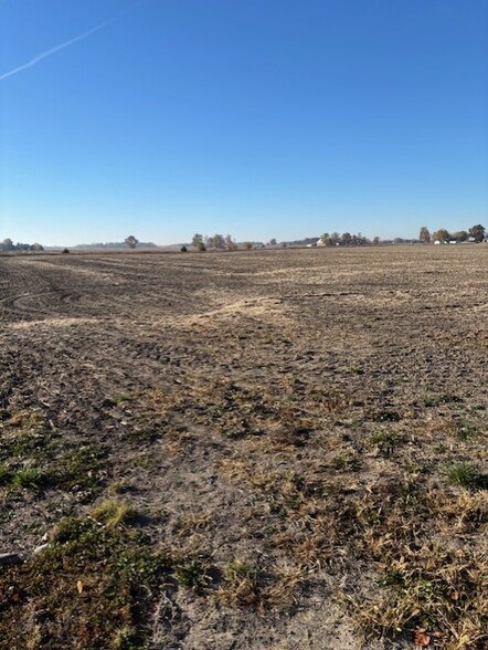 21650 Mule Barn rd, Sheridan, IN à vendre - Photo principale – Image 1 sur 3